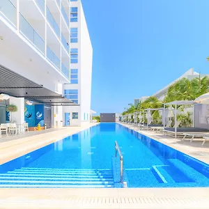 4* Hotell Seasons (adults Only)